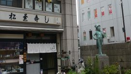 フォトストーリー 写真に隠された真実　STORY.49 「美空ひばりの像が横浜に」